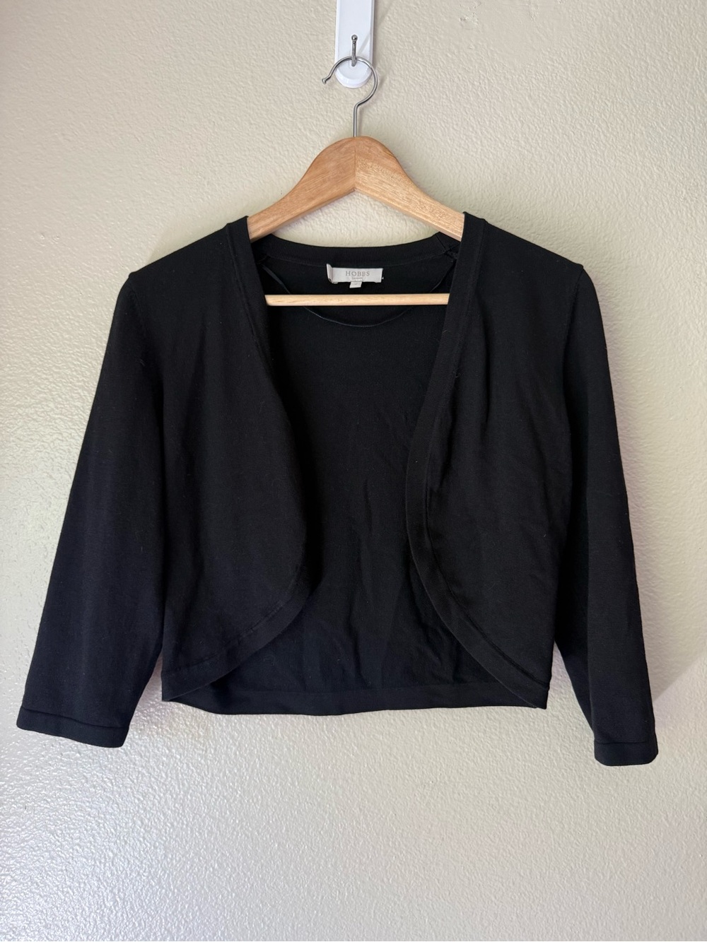 Hobbs Black Cropped Open-Front Bolero